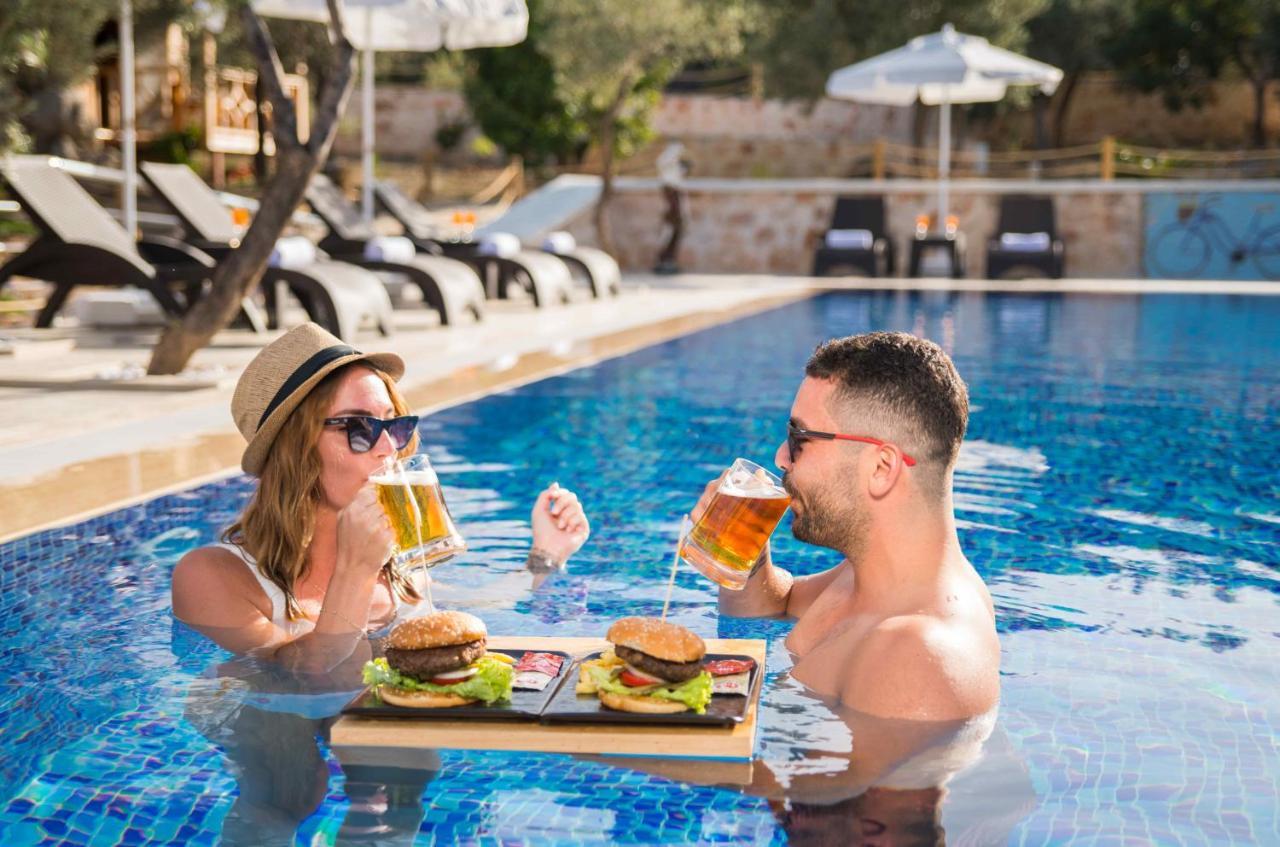 Doganin Ruhu Hotel & Bungalow Kaş Exteriör bild
