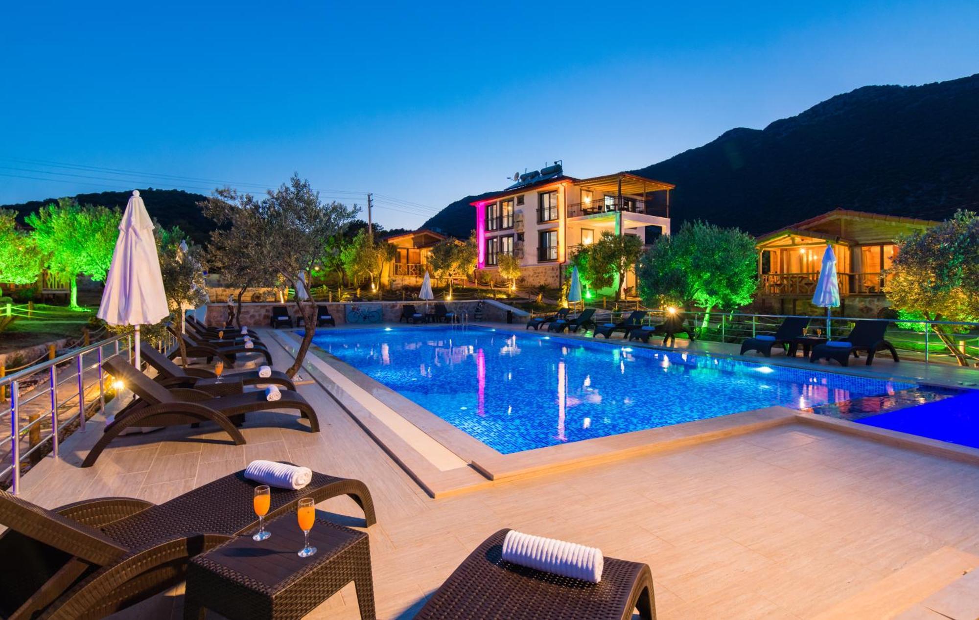 Doganin Ruhu Hotel & Bungalow Kaş Exteriör bild