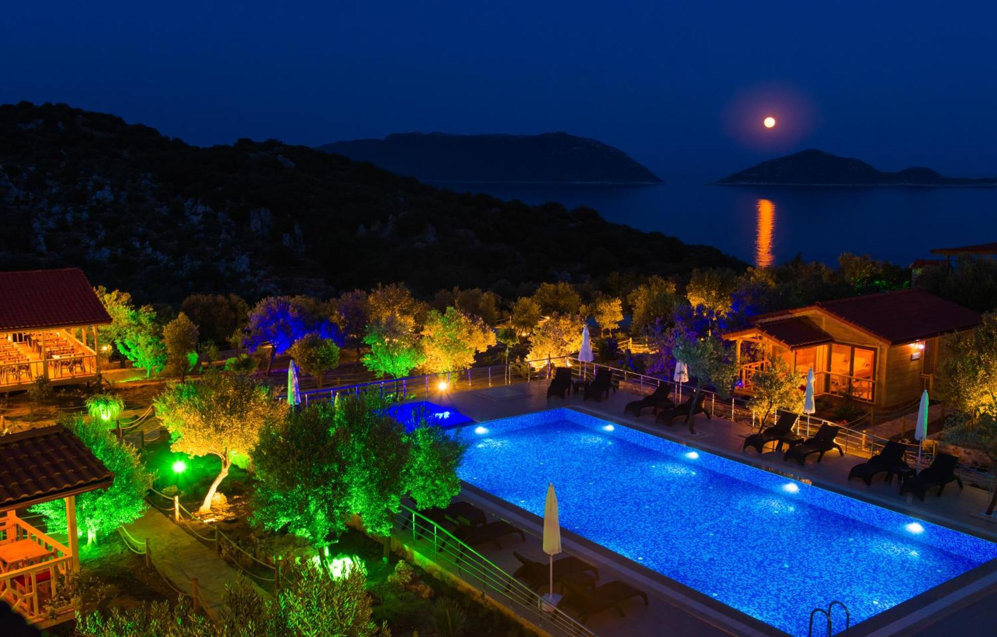Doganin Ruhu Hotel & Bungalow Kaş Exteriör bild