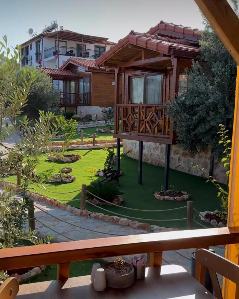 Doganin Ruhu Hotel & Bungalow Kaş Exteriör bild